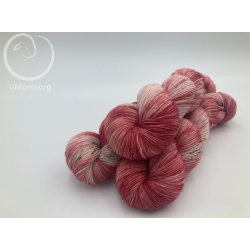 Merino/Et jordb�r p� toppen