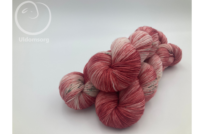 Merino/Et jordb�r p� toppen