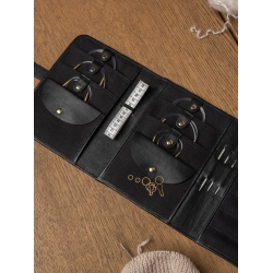 Project 14/Pindeetui i black/gold