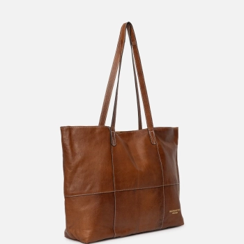 Project 19/Skuldertaske i walnut