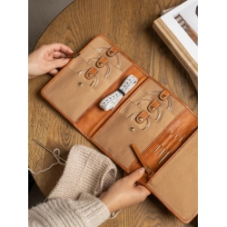 Project 7/Pindeetui i burned tan/gold