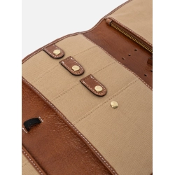 Project 7/Pindeetui i walnut/gold