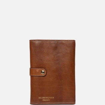 Project 7/Pindeetui i walnut/gold