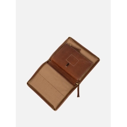 Project 8/Pindeetui i walnut/gold